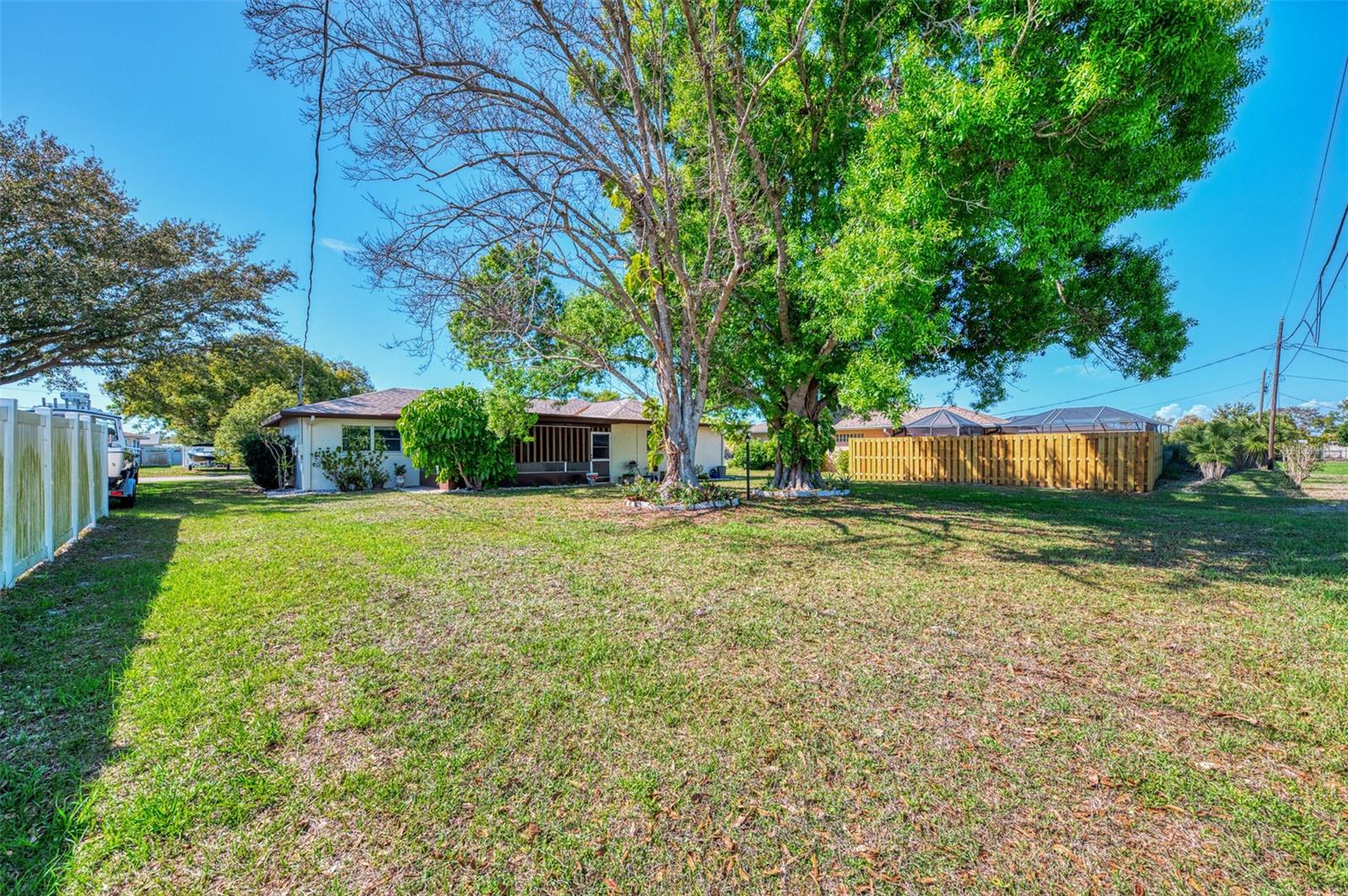 VENICE EAST 4TH ADD - Residential