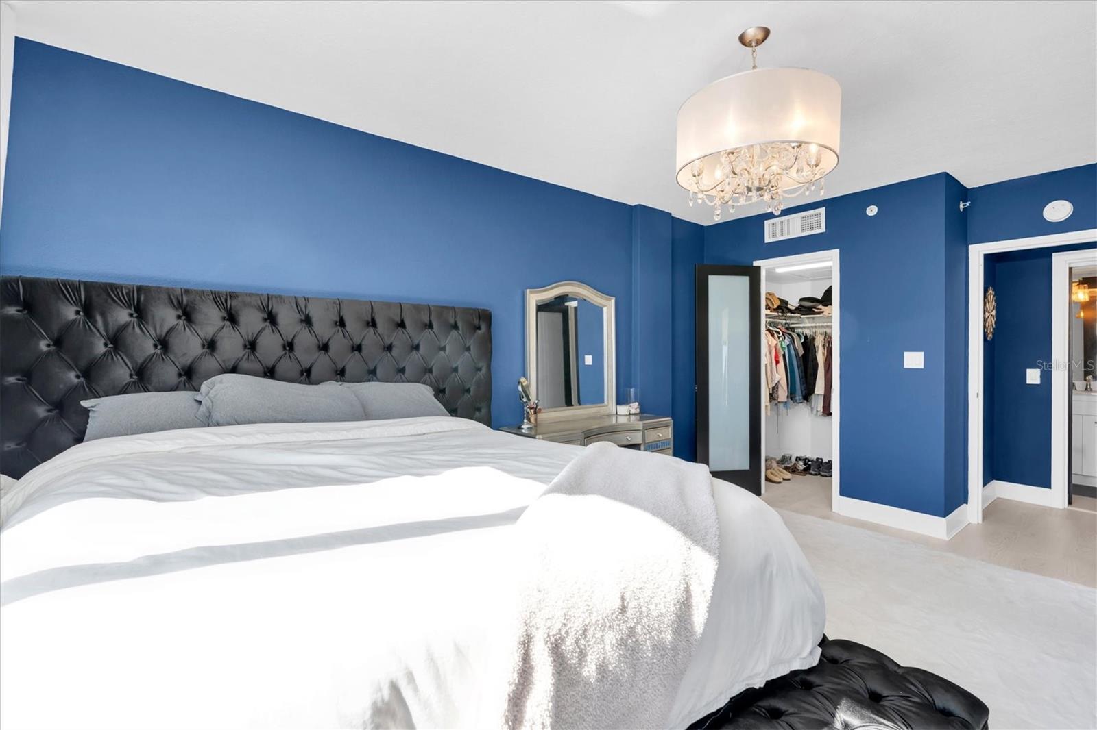 THE BEACON ON 3RD ST - Residential