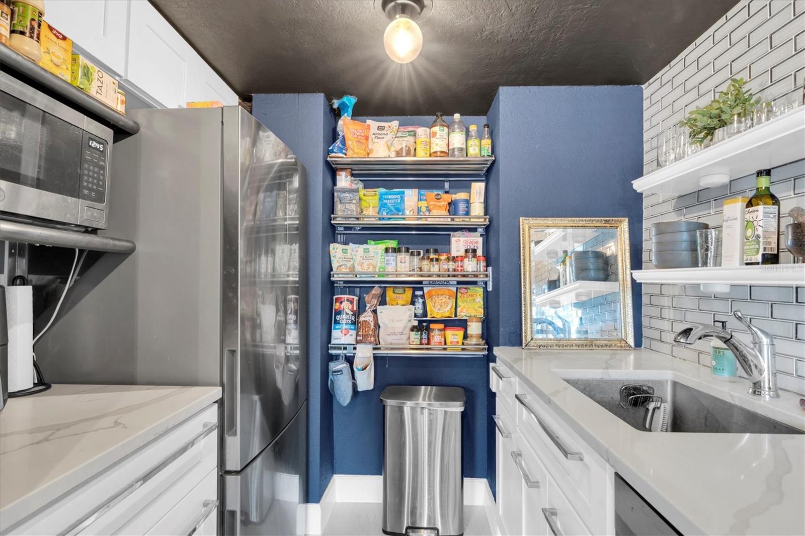 THE BEACON ON 3RD ST - Residential