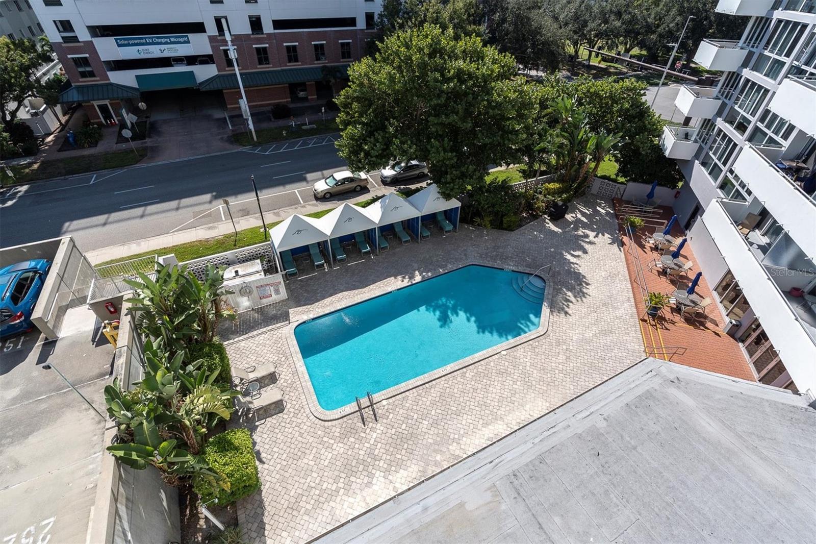 THE BEACON ON 3RD ST - Residential