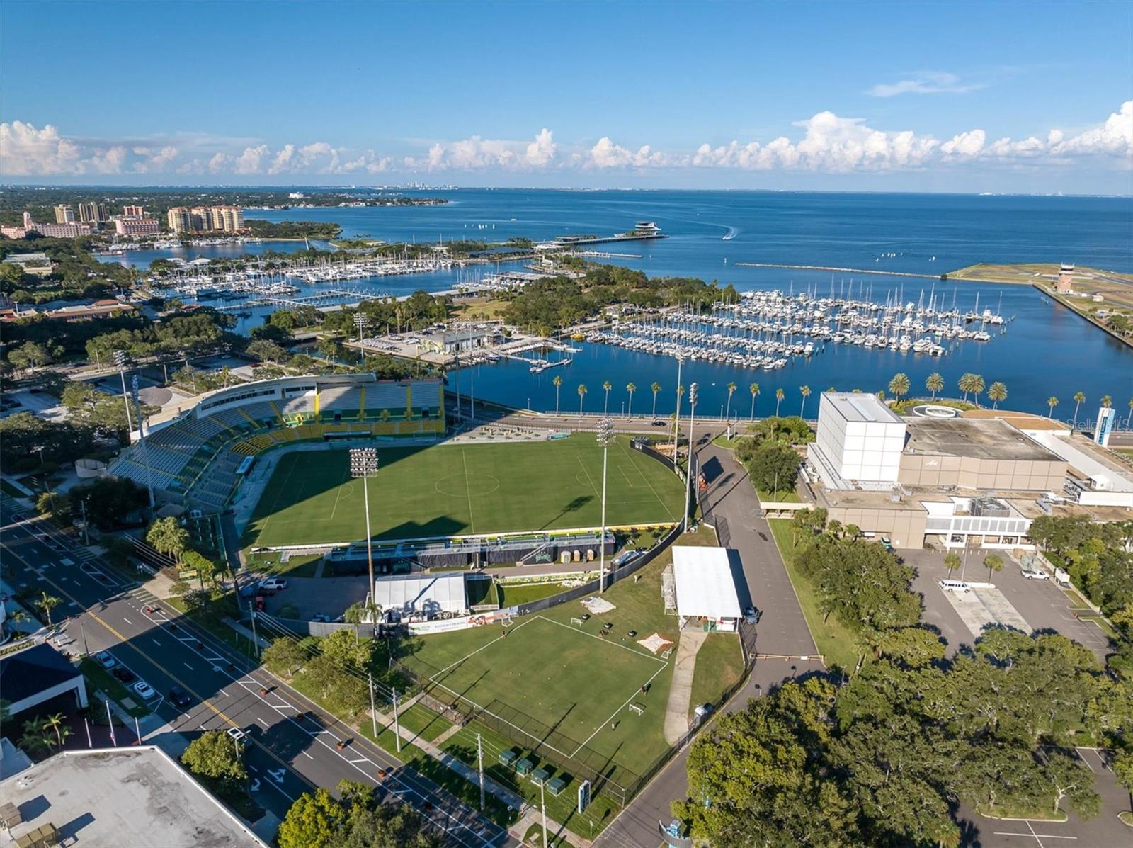 THE BEACON ON 3RD ST - Residential