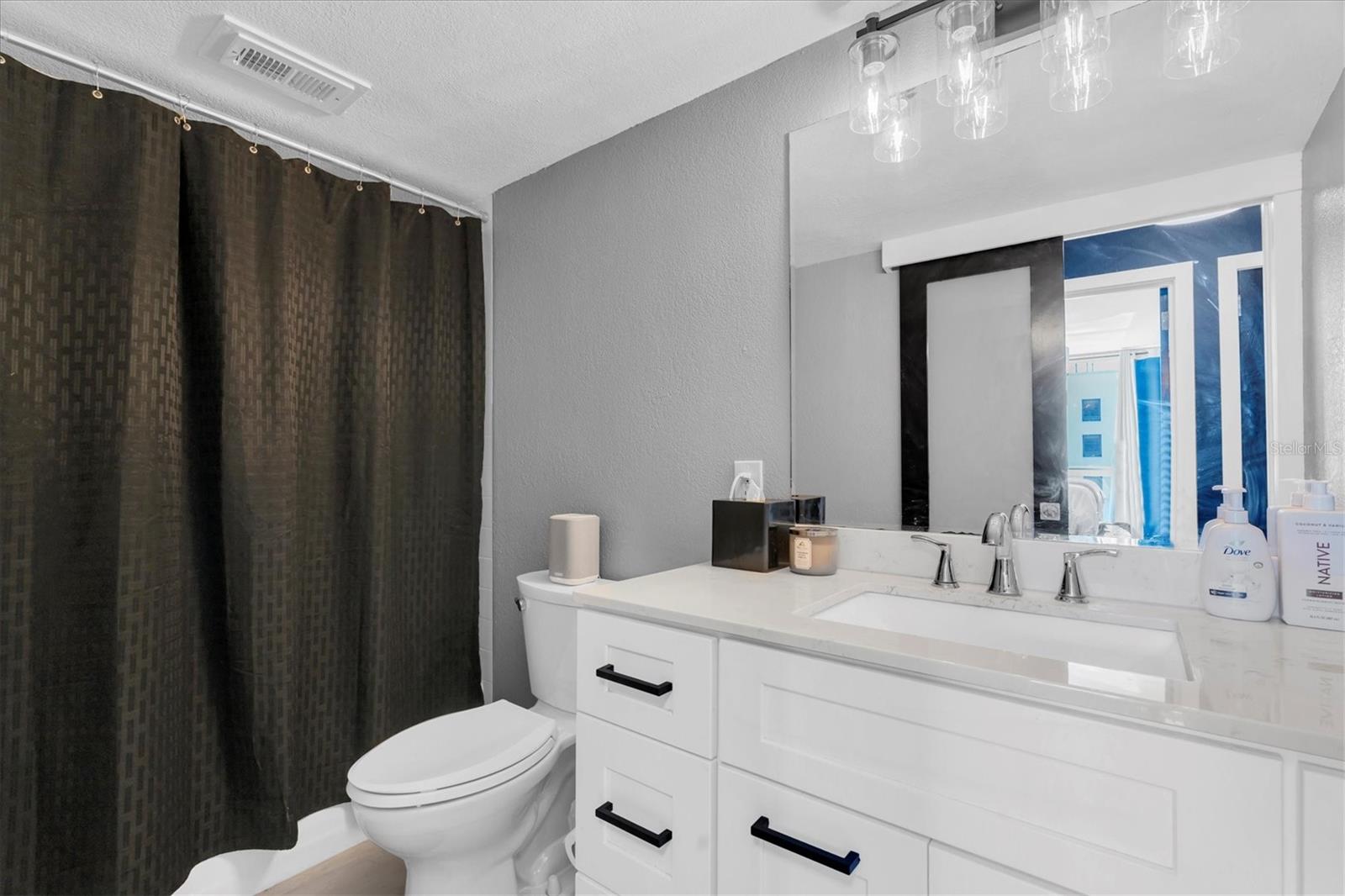 THE BEACON ON 3RD ST - Residential