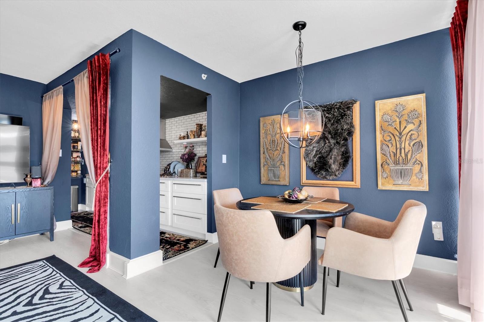 THE BEACON ON 3RD ST - Residential