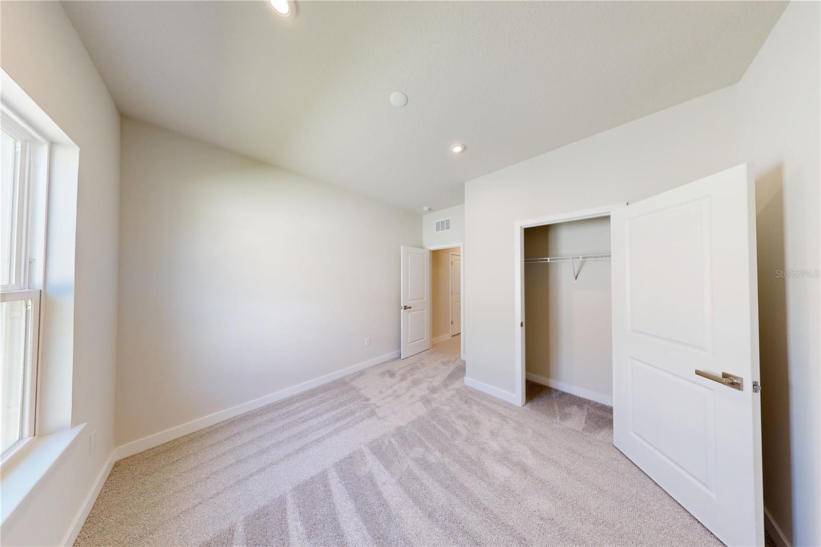 10127 ZENNIA LANE