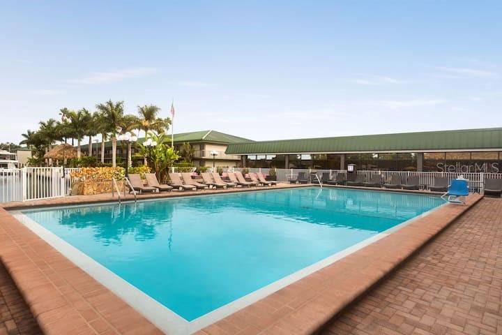 SARASOTA CAY CLUB CONDO - Residential