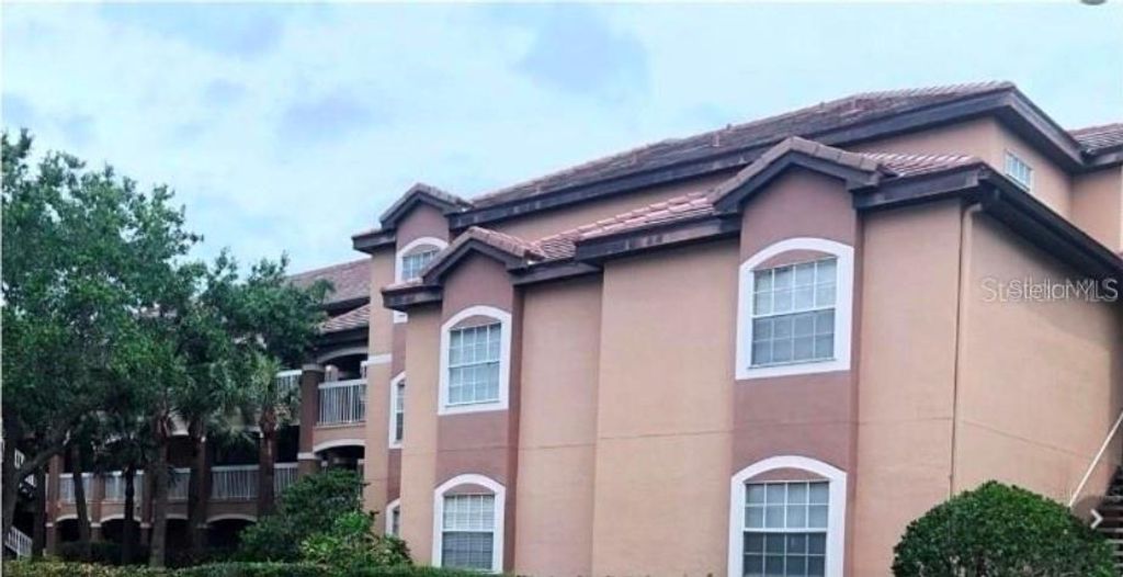 Photo of 13838 Fairway Island Drive #1418, Orlando, FL 32837 (MLS # S5144446)