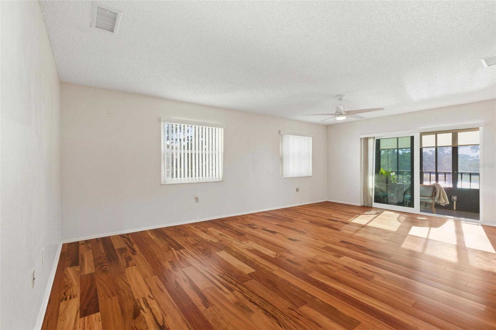 TERRACE PARK OF FIVE TOWNS - Residential