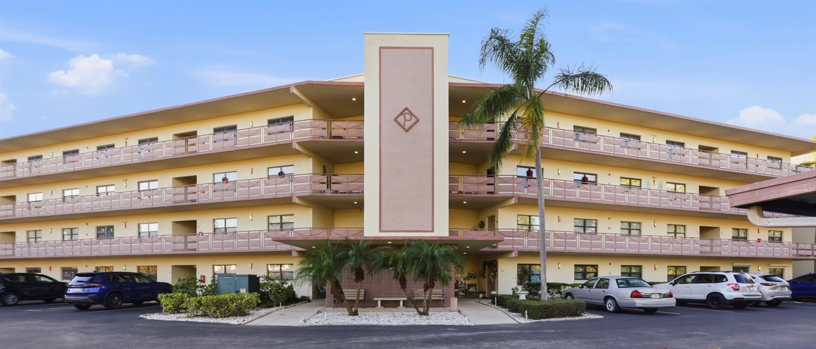 TERRACE PARK OF FIVE TOWNS - Residential