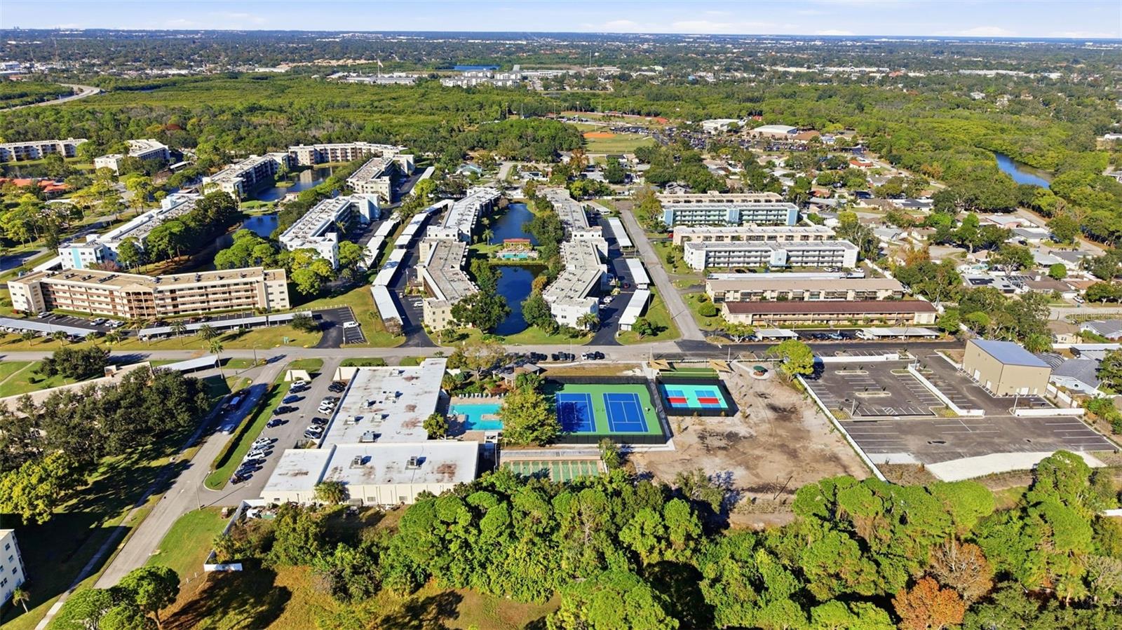 TERRACE PARK OF FIVE TOWNS - Residential