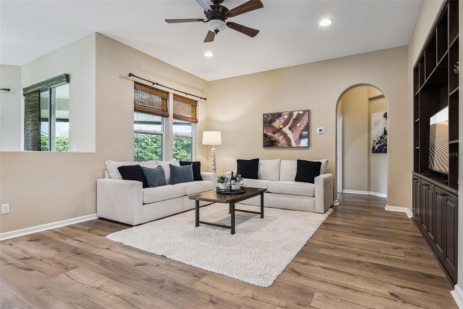 1391 HAYTON AVE.