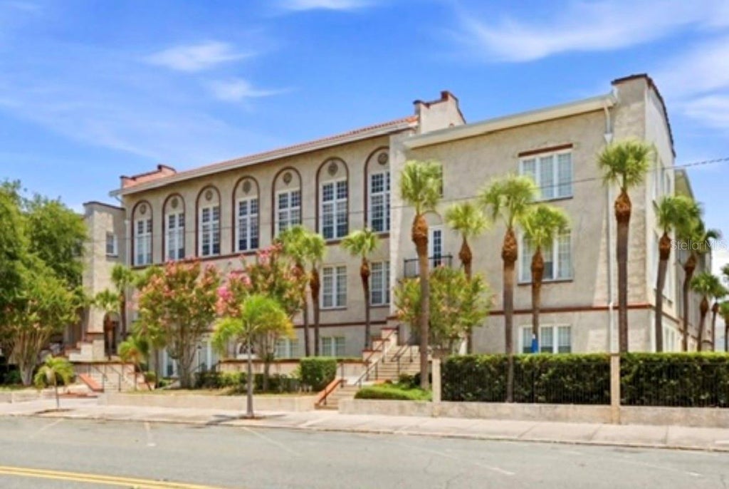 Photo of 701 Mirror Lake Drive N #120, St Petersburg, FL 33701 (MLS # W7890202)