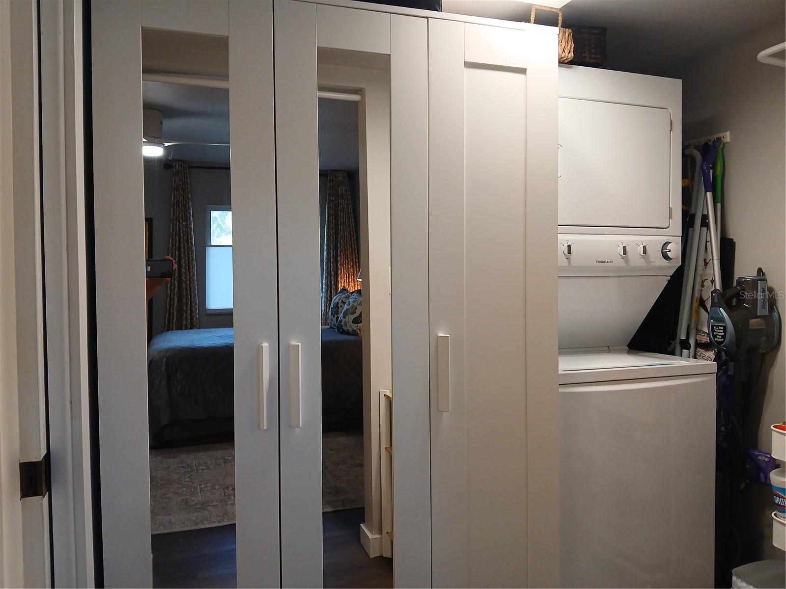 TWIN LAKES VILLAGE WEST CONDO BLDG T - Residential