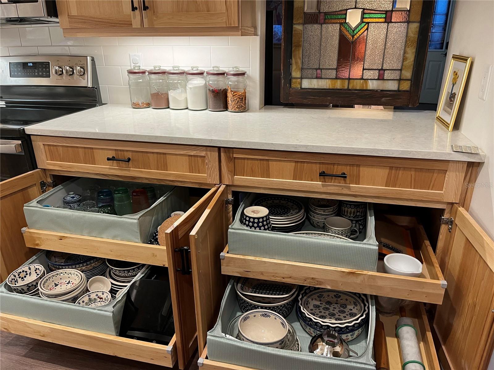 TWIN LAKES VILLAGE WEST CONDO BLDG T - Residential