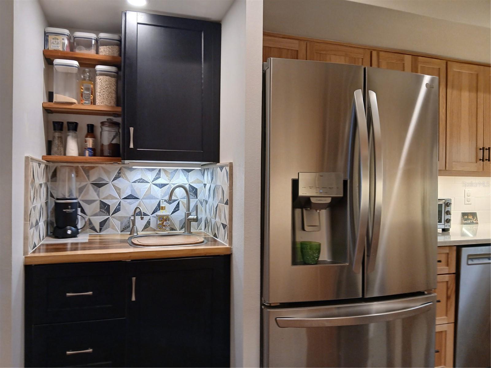 TWIN LAKES VILLAGE WEST CONDO BLDG T - Residential