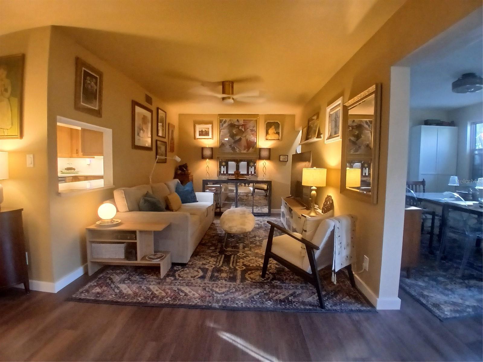 TWIN LAKES VILLAGE WEST CONDO BLDG T - Residential