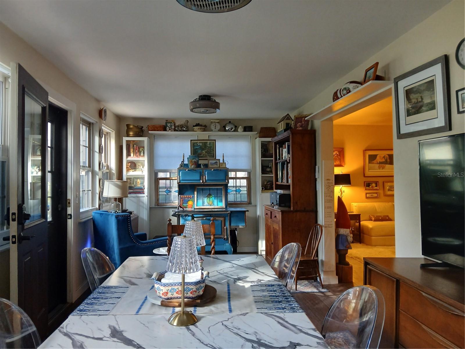 TWIN LAKES VILLAGE WEST CONDO BLDG T - Residential