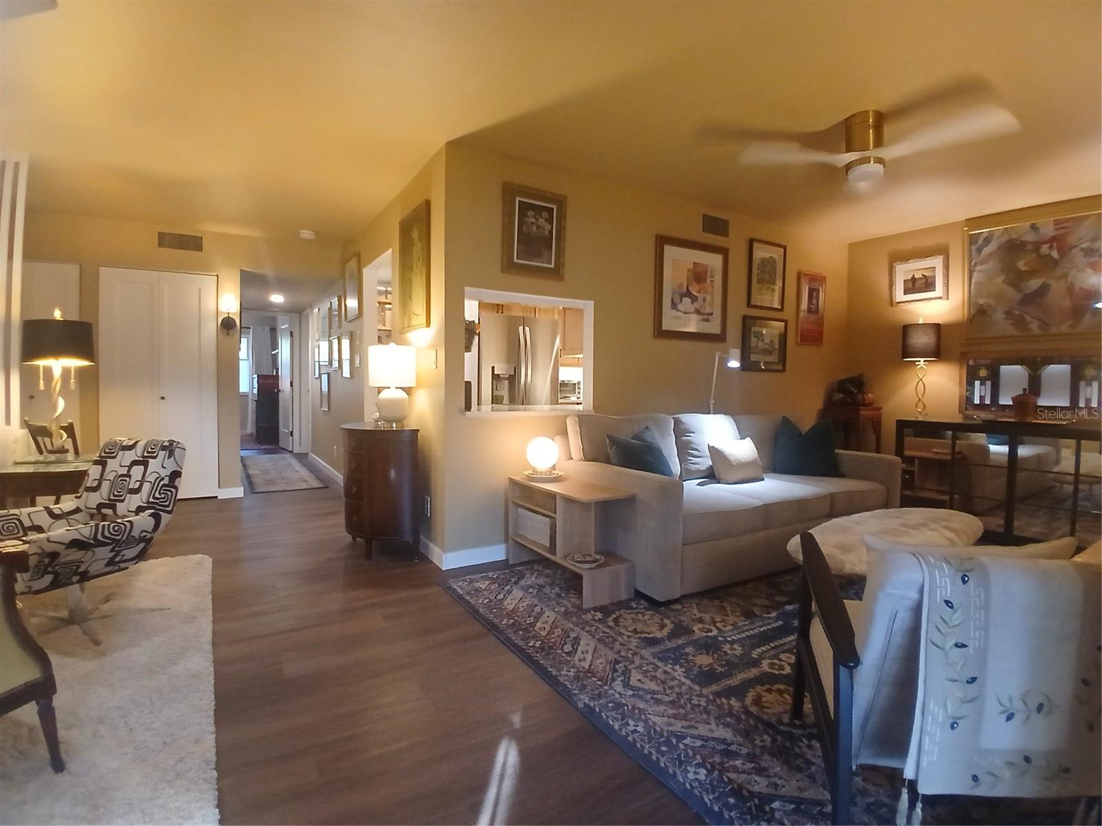 TWIN LAKES VILLAGE WEST CONDO BLDG T - Residential