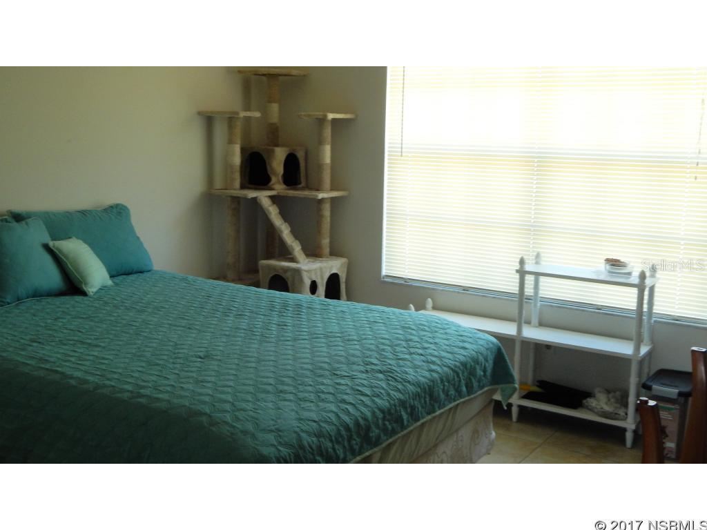 Florida Shores 01 - Residential