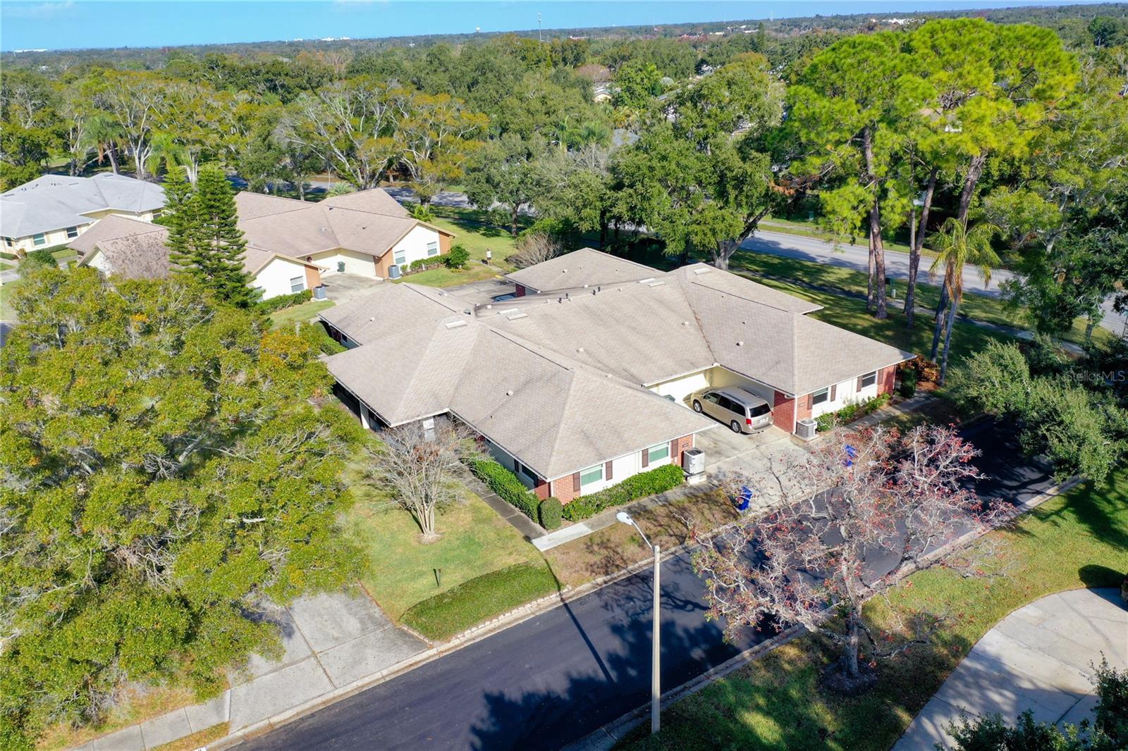 SCOTSDALE CLUSTER CONDO - Residential