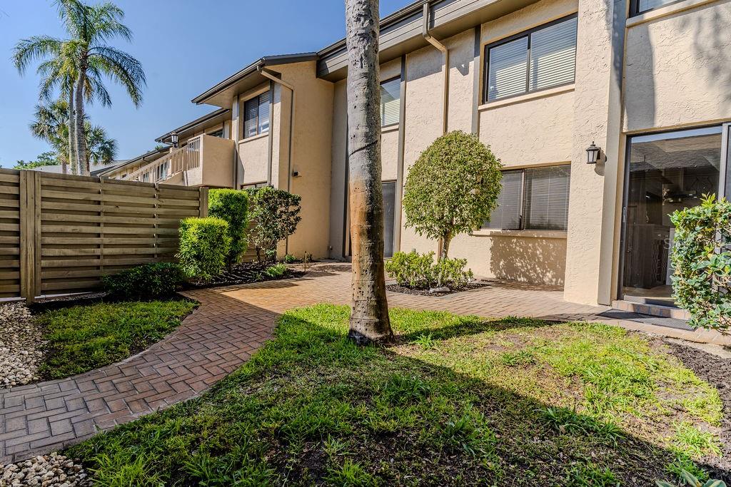 EAGLES GLEN CONDO - Residential