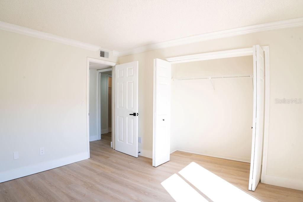 EAGLES GLEN CONDO - Residential