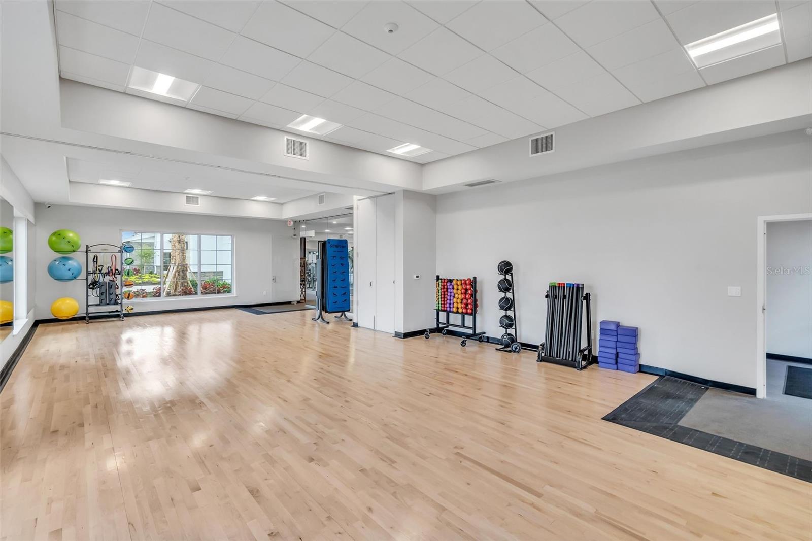 STAR FARMS AT LAKEWOOD RANCH - Residential