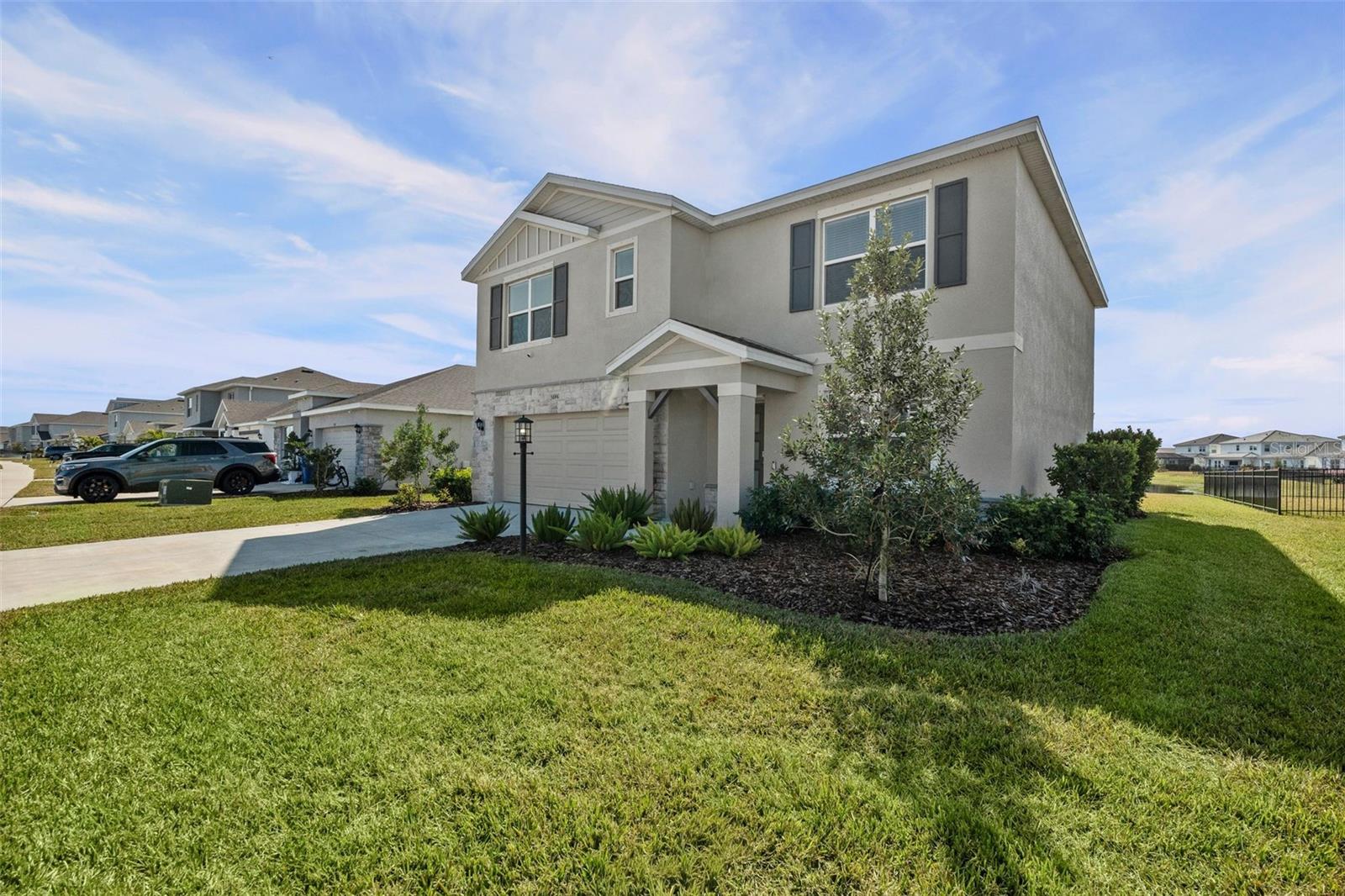 STAR FARMS AT LAKEWOOD RANCH - Residential