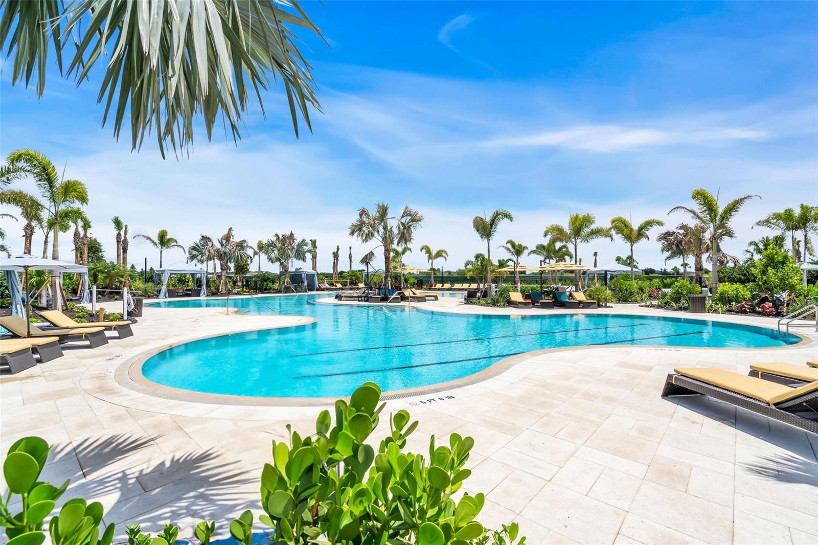 STAR FARMS AT LAKEWOOD RANCH - Residential