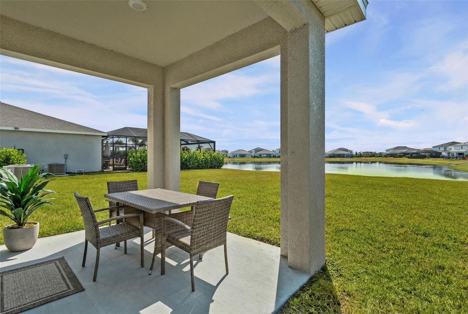 STAR FARMS AT LAKEWOOD RANCH - Residential