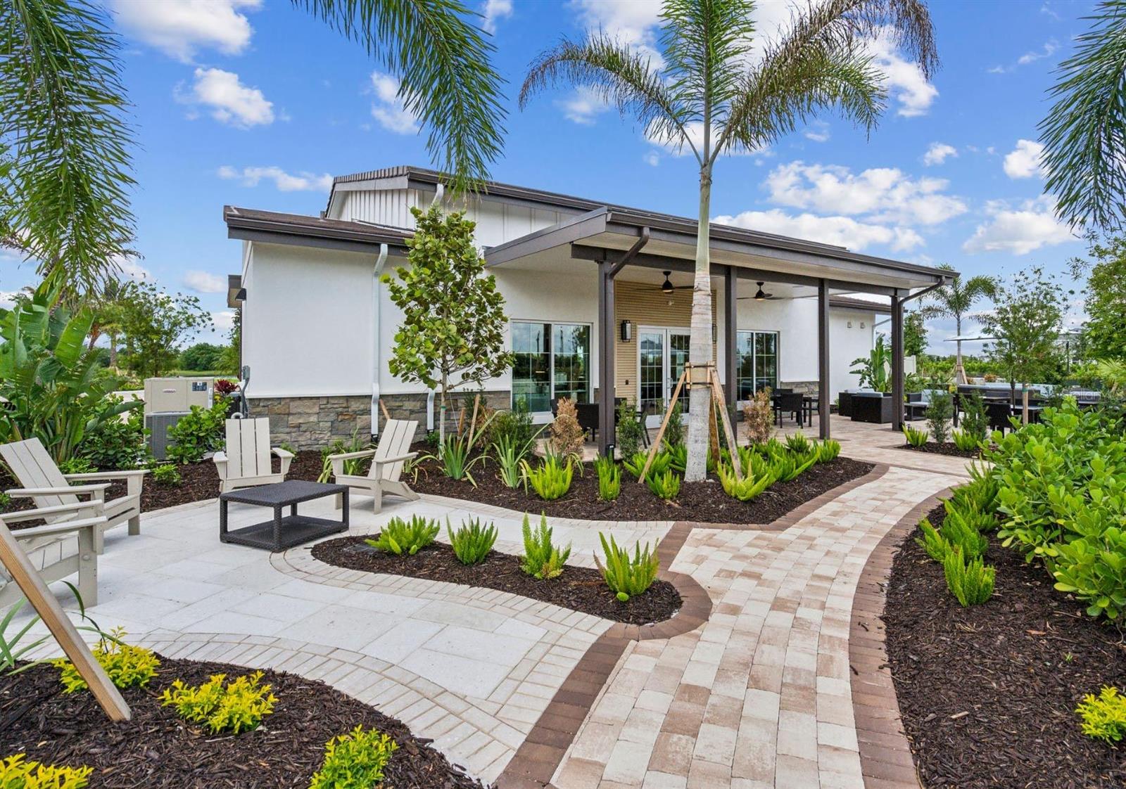 STAR FARMS AT LAKEWOOD RANCH - Residential