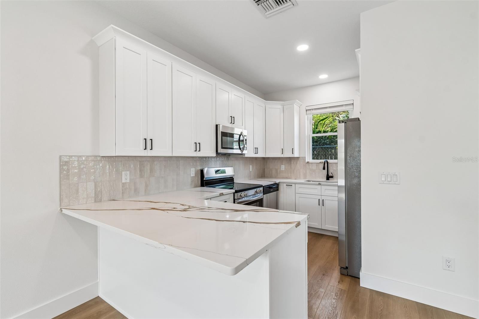 HELOU FOUAD SUB - Residential