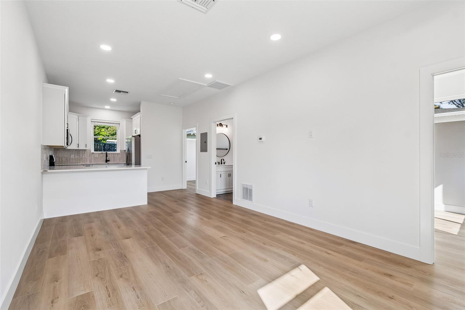 HELOU FOUAD SUB - Residential