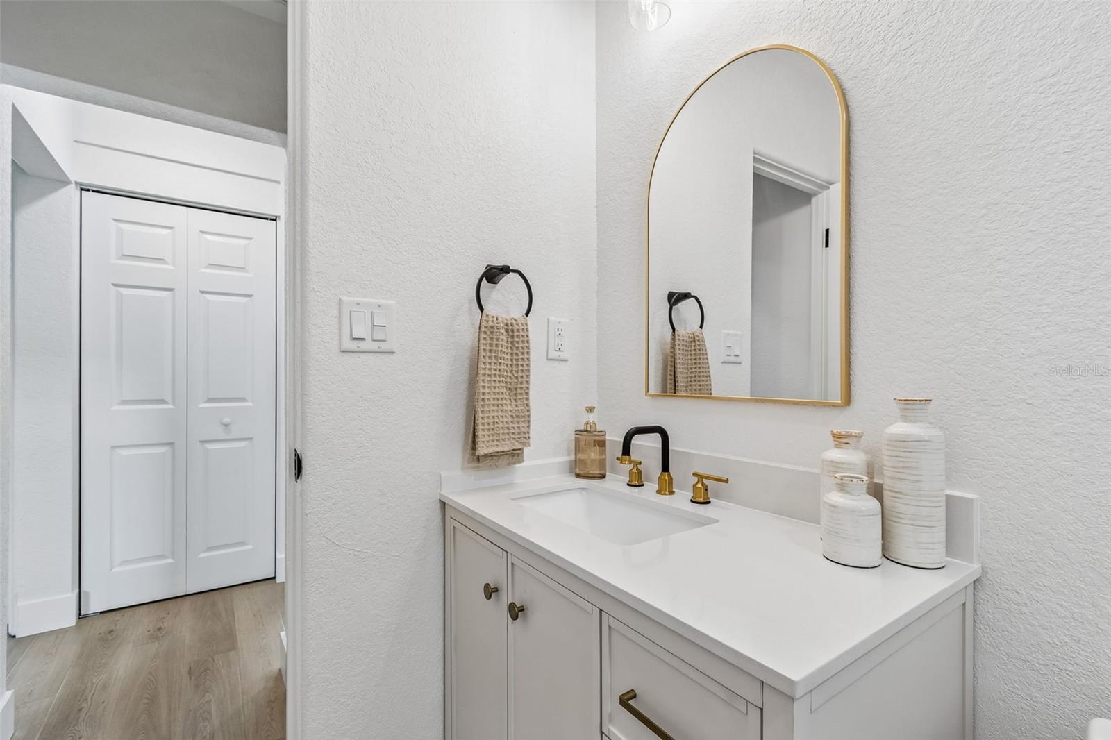 HELOU FOUAD SUB - Residential