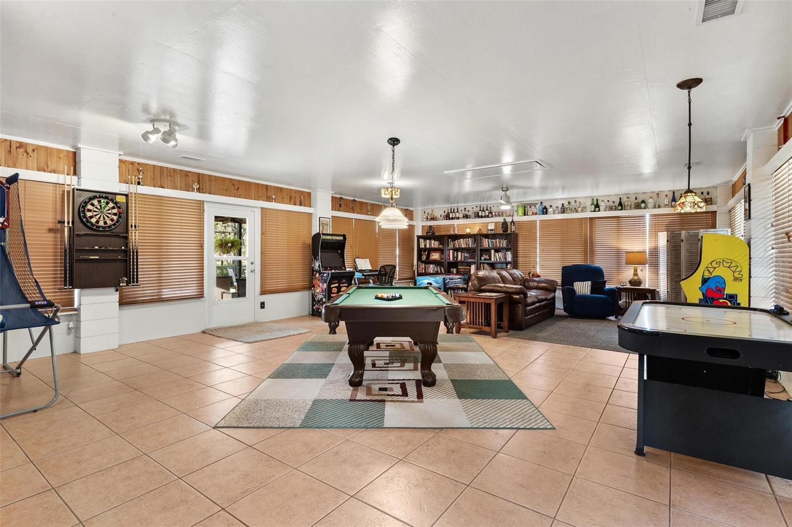 ACREAGE & UNREC - Residential