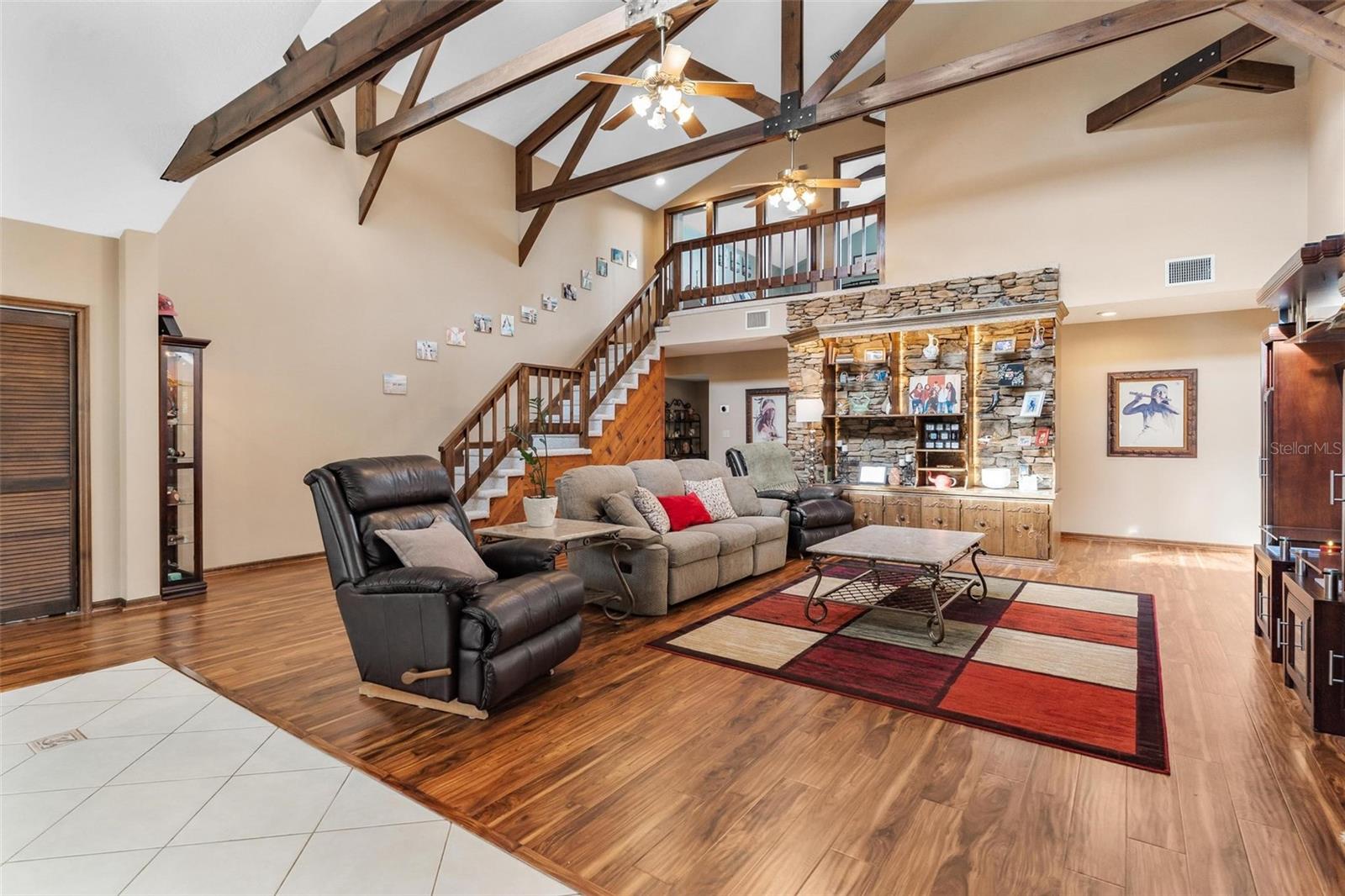 ACREAGE & UNREC - Residential