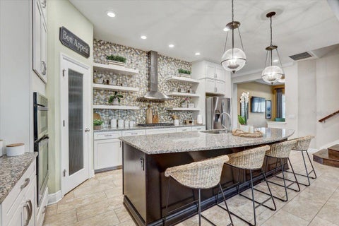 7209 Meeting House Lane, Apollo Beach, FL 33572
