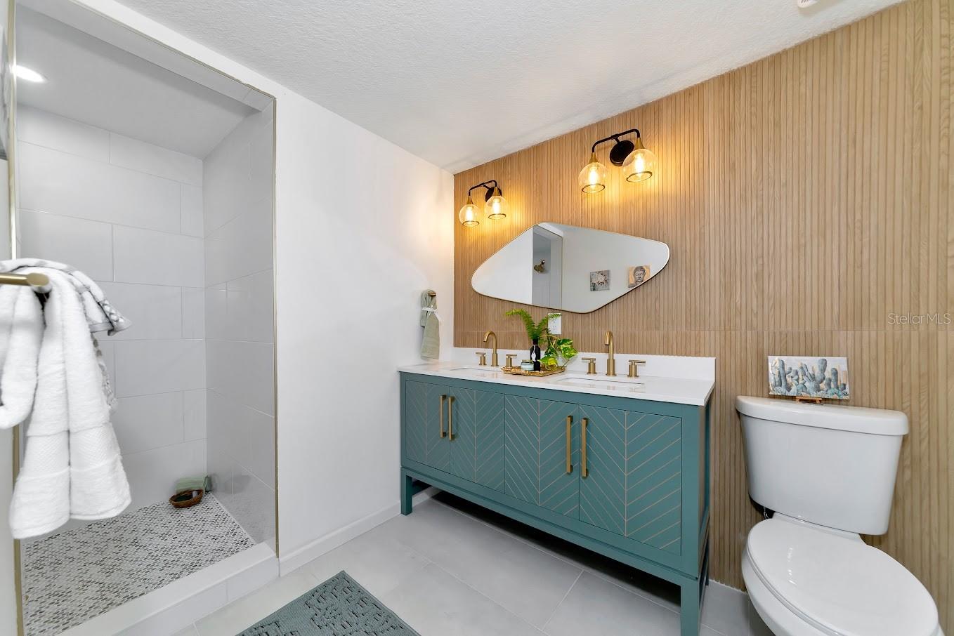 INDIAN BEACH HIGHLANDS - Residential