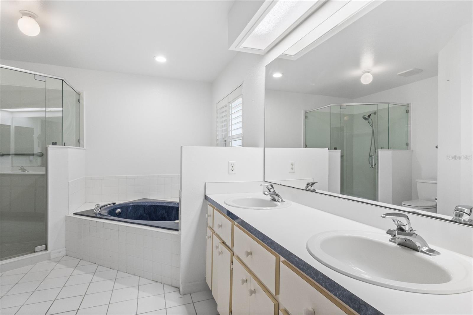 ROYAL HIGHLANDS PHASE 1-A - Residential