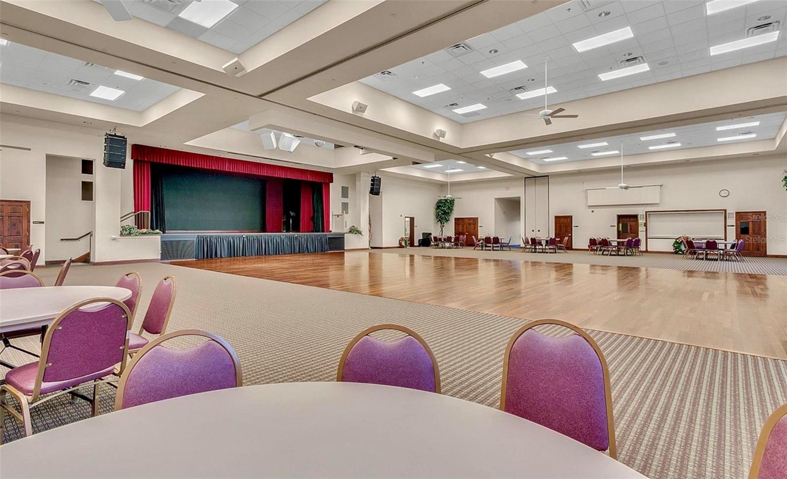 ROYAL HIGHLANDS PHASE 1-A - Residential