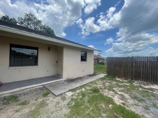 Cute 2 bedroom/2-bathroom duplex unit with back closed in porch/patio (could be used as an office) in Mulberry / South Lakeland area available for 7/1 move in! No carpet, all vinyl planks waterproof flooring installed and just completely remodeled! Fresh clean neutral grey paint with white doors and trim throughout for a very clean feel. The kitchen has granite counters, closet pantry and new white wood cabinets. The bathrooms have oversized tile showers and new bathroom vanities. Ceiling fans in all rooms, full size laundry hook up is available and newer central AC system. Pets ok with pet fee, no large aggressive breeds, under 35lbs only, with a semi-private yard space. Water & lawn maintenance included. 550+ credit score, all applications considered! Call quick, this unit will not last long.