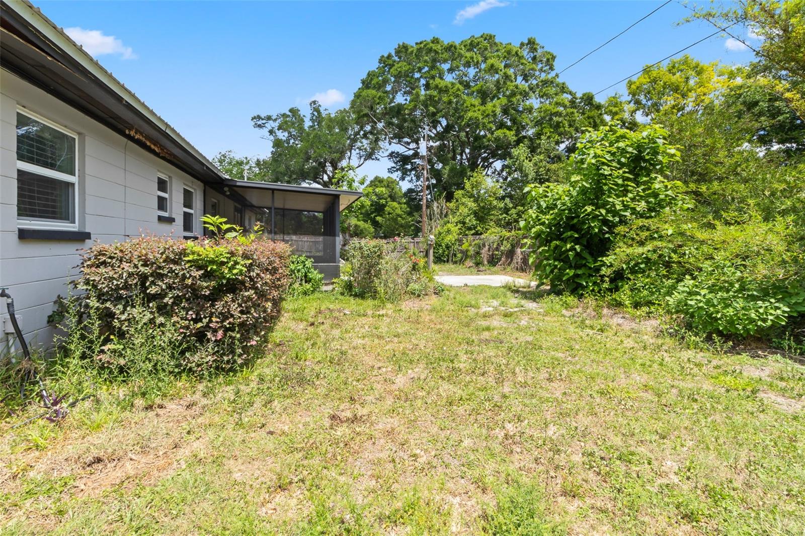 SOUTHSIDE TERRACE - Residential