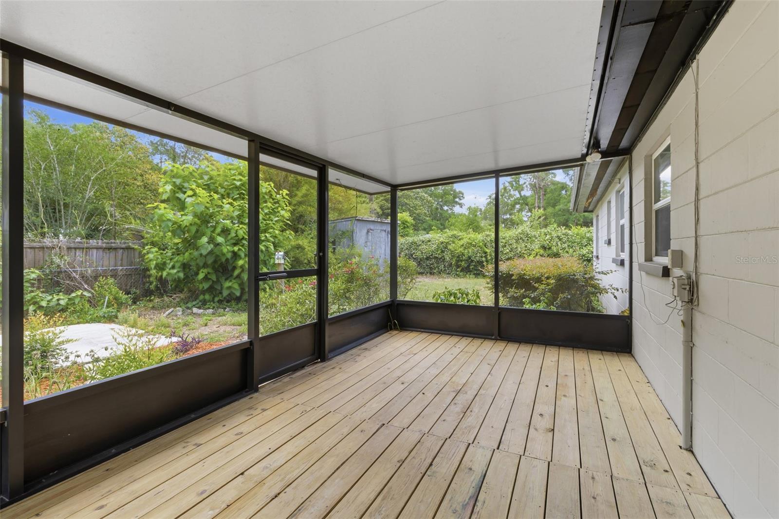 SOUTHSIDE TERRACE - Residential