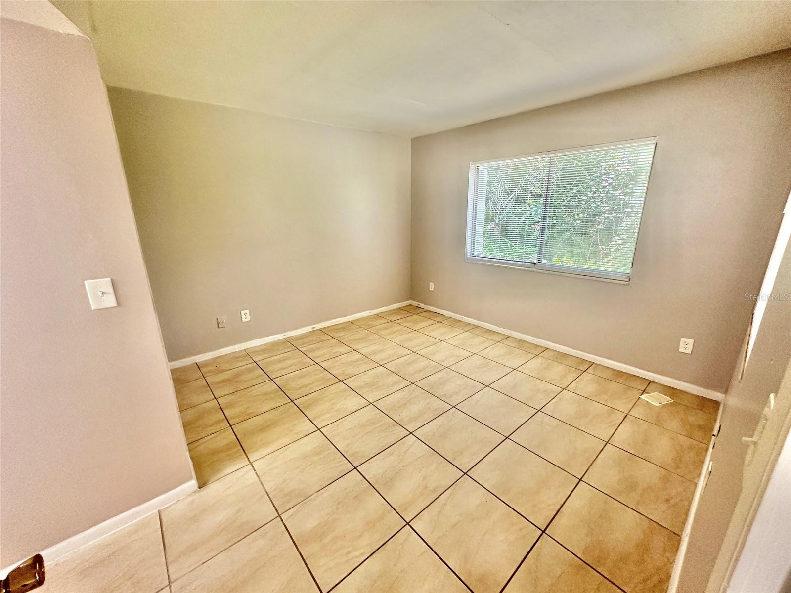 WOODRUFFS SUB FRANK L - Residential Lease