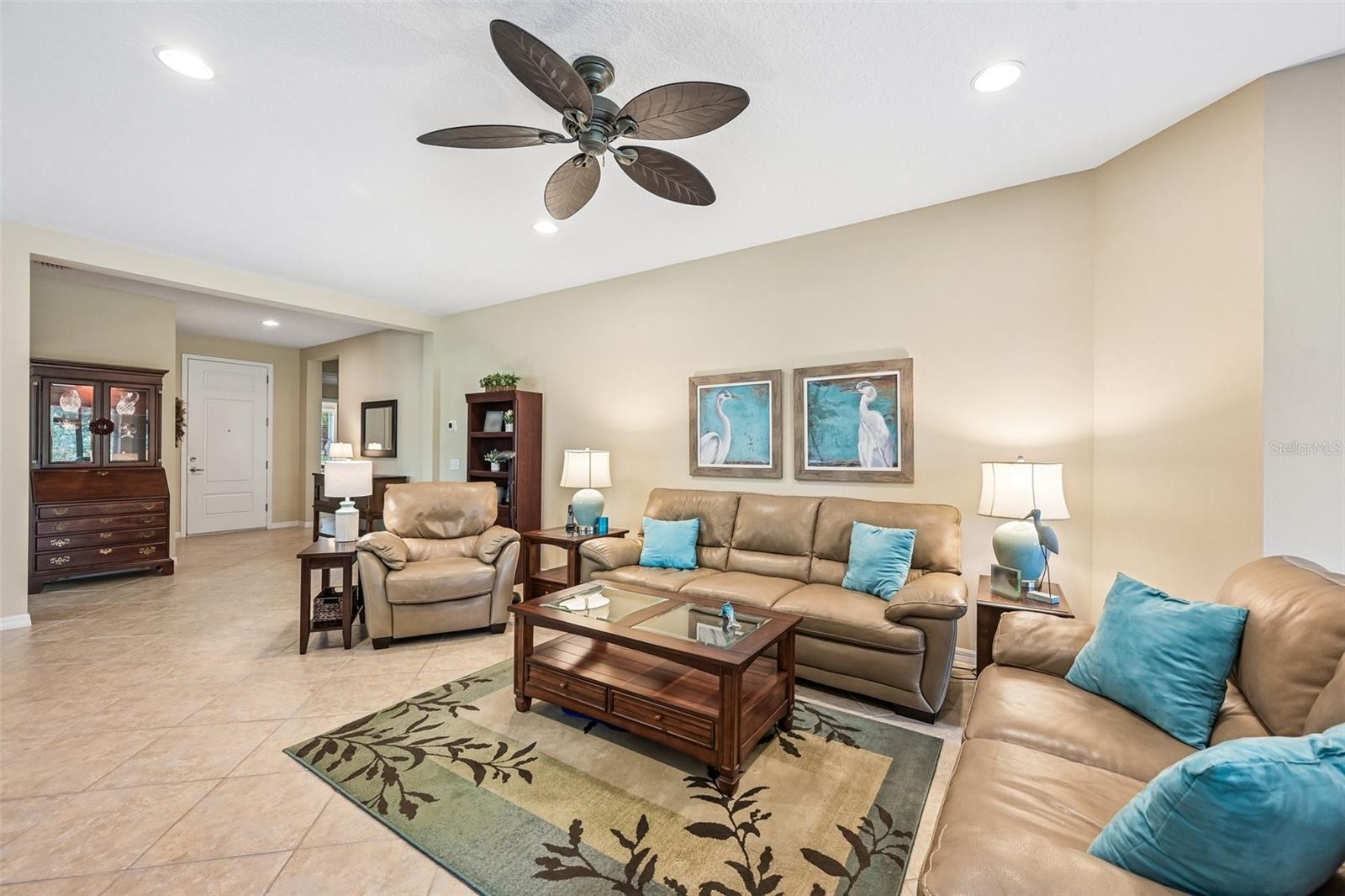 CENTRAL PARK PH B-1 - Residential