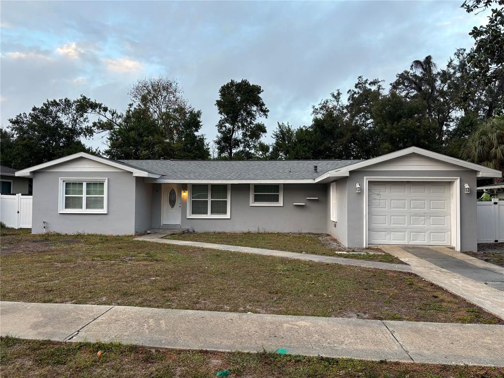 Photo of 7185 Holiday Drive, Spring Hill, FL 34606 (MLS # TB8466704)