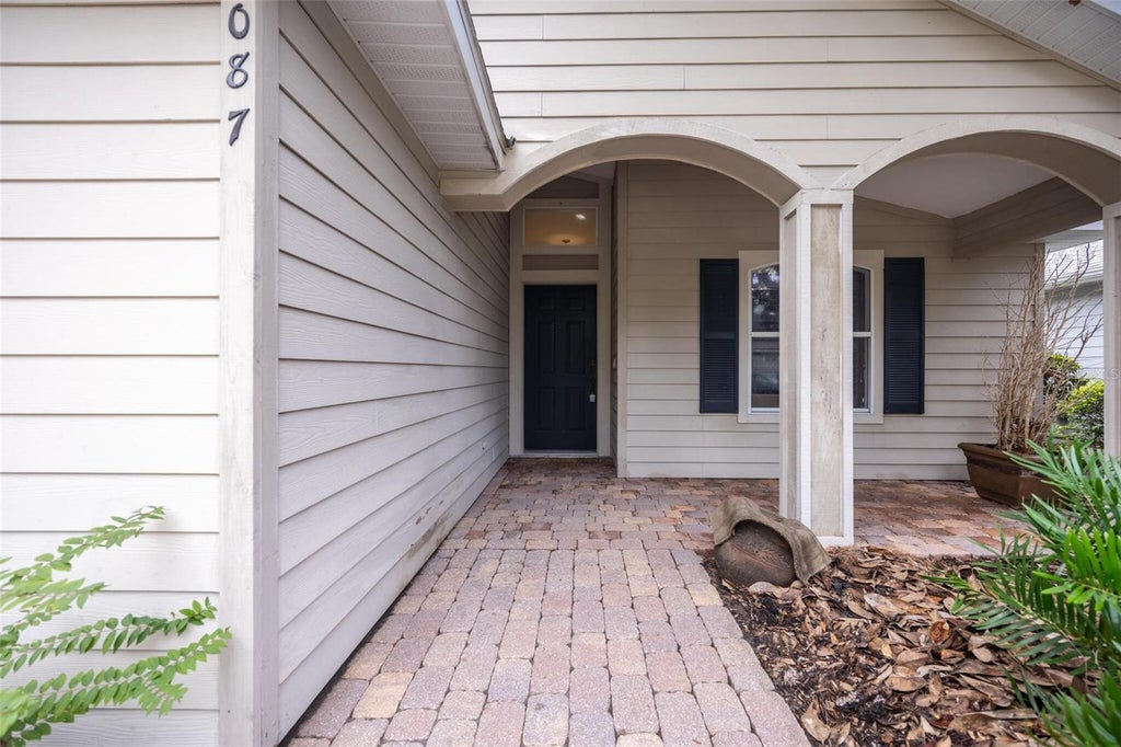 Photo of 5087 NW 21st Terrace, Gainesville, FL 32605 (MLS # O6439605)