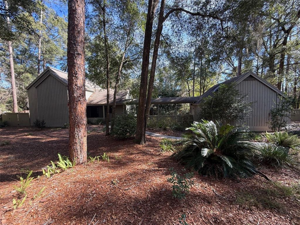 Photo of 5601 SW 83rd Drive, Gainesville, FL 32608 (MLS # GC536753)