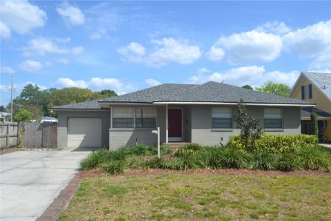 Photo of 614 Chatham Drive, Lakeland, FL 33803 (MLS # P4934283)