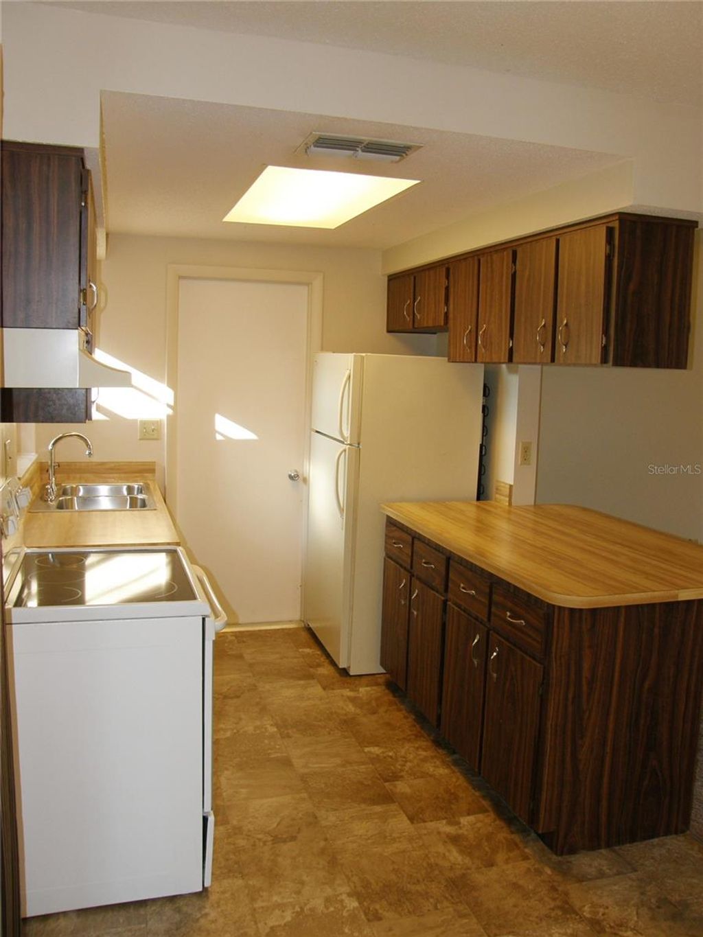 Photo of 2480 Anchor Avenue, Spring Hill, FL 34608 (MLS # W7884584)