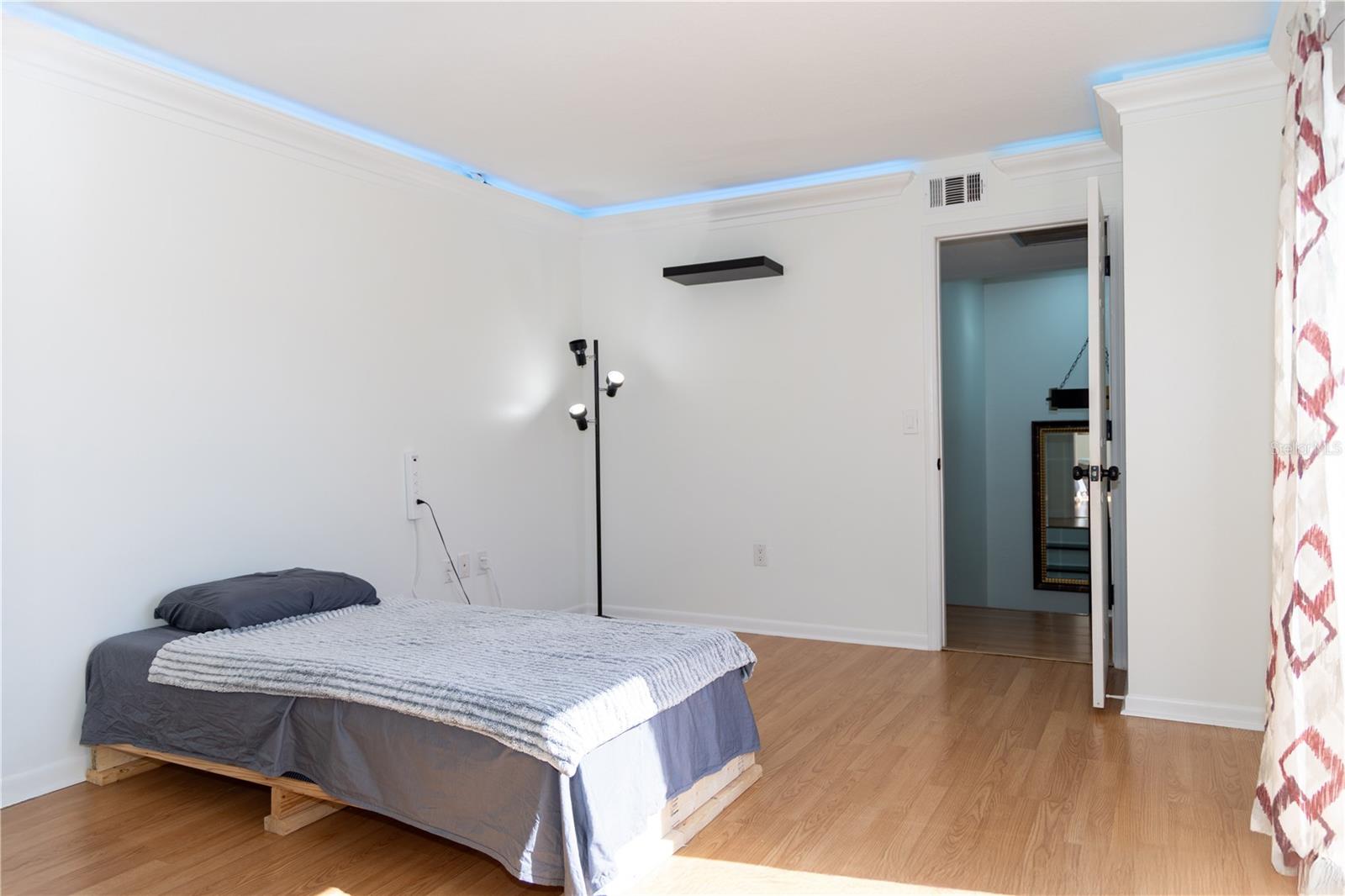 TENNIS VILLAGE SEC 02 - Residential Lease